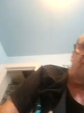 Snapshot of fastesttongue1680 chatting on November 24, 3:56 pm fastesttongue1680 online show from November 24, 3:56 pm