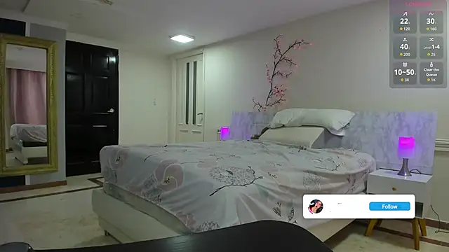 charolbruce 1 online show from January 17, 11:37 am