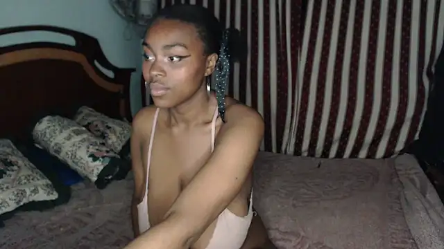 lyssyhorny online show from March 2, 2:03 am