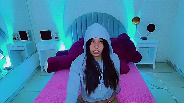 charlotte 0309 online show from February 13, 5:03 am