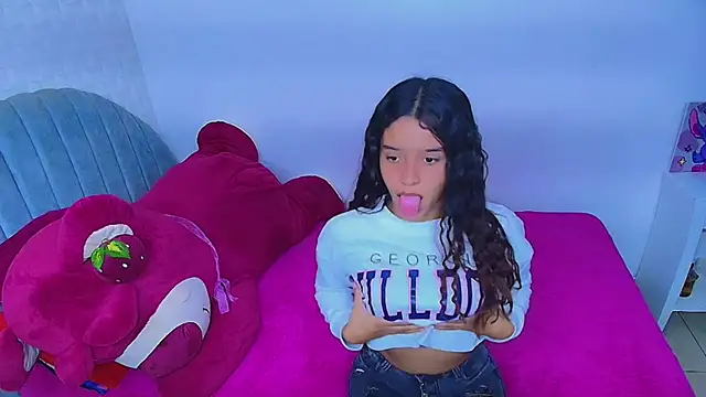 charlotte 0309 online show from April 10, 2:11 pm