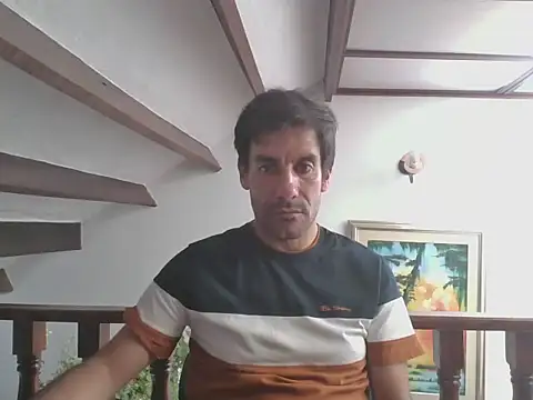 elkike1980 online show from July 16, 7:31 pm