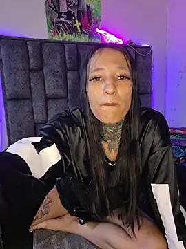 Snapshot of Nicole420squirt chatting on July 9, 6:34 pm Nicole420squirt online show from July 9, 6:34 pm