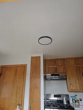 Snapshot of DevilDahm chatting on March 24, 5:18 pm DevilDahm online show from March 24, 5:18 pm