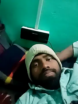 INDIANBOY7439 online show from December 2, 6:21 pm