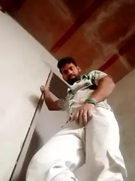 INDIANBOY7439 online show from March 6, 11:17 am