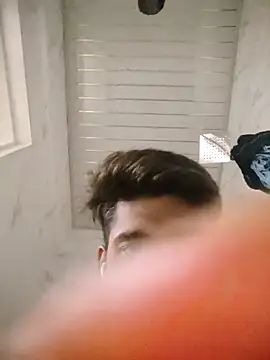 INDIANBOY7439 online show from April 29, 6:47 pm