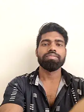 Snapshot of INDIANBOY7439 chatting on May 20, 2:07 am INDIANBOY7439 online show from May 20, 2:07 am
