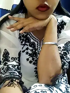 Snapshot of Miss_saniya chatting on January 18, 6:13 am Miss saniya online show from January 18, 6:13 am