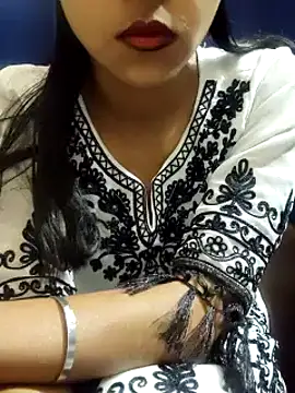 Snapshot of Miss_saniya chatting on January 18, 10:06 am Miss saniya online show from January 18, 10:06 am