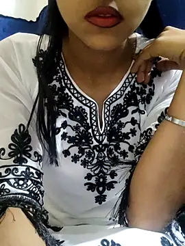 Snapshot of Miss_saniya chatting on February 7, 2:50 am Miss saniya online show from February 7, 2:50 am