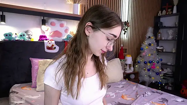 PollyBeev online show from November 29, 7:22 am