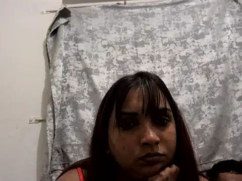 GORGEOUSLIPS online show from October 8, 7:00 pm