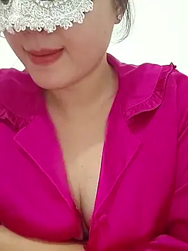 girldam95 online show from March 22, 4:27 am