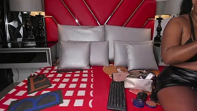 KeniaMuller online show from October 5, 12:36 pm