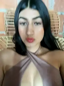 Julix A online show from February 5, 6:13 am