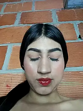 Julix A online show from February 16, 6:43 am