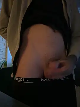 Snapshot of hottwoboys chatting on December 10, 7:37 am hottwoboys online show from December 10, 7:37 am