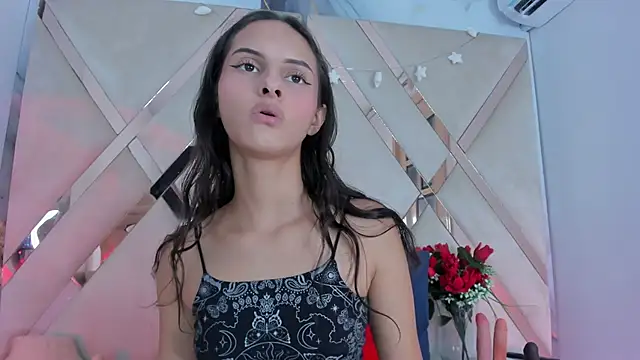 Snapshot of ninaht chatting on November 4, 8:41 pm ninaht online show from November 4, 8:41 pm