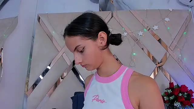 Snapshot of ninaht chatting on January 6, 8:45 pm ninaht online show from January 6, 8:45 pm