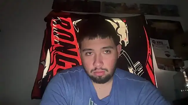 hornycollegestudenthung online show from December 14, 6:23 pm