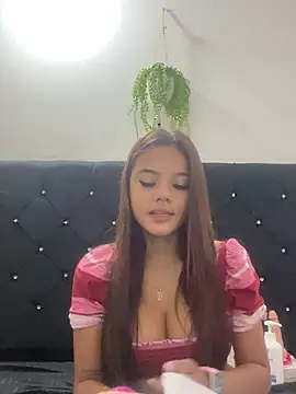 Snapshot of Natasha_by chatting on March 3, 2:48 pm Natasha by online show from March 3, 2:48 pm