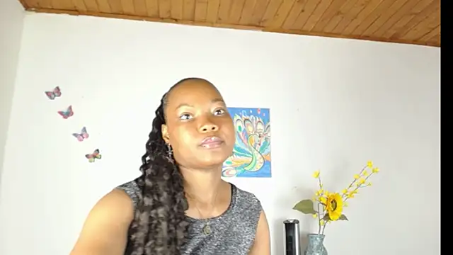 Snapshot of Madison__12 chatting on January 4, 9:20 pm Madison  12 online show from January 4, 9:20 pm