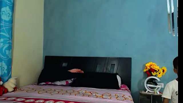 Snapshot of Madison__12 chatting on March 4, 3:22 am Madison  12 online show from March 4, 3:22 am