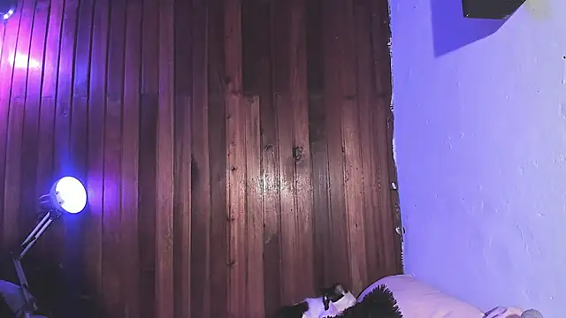 Alice woodville online show from November 14, 3:27 am