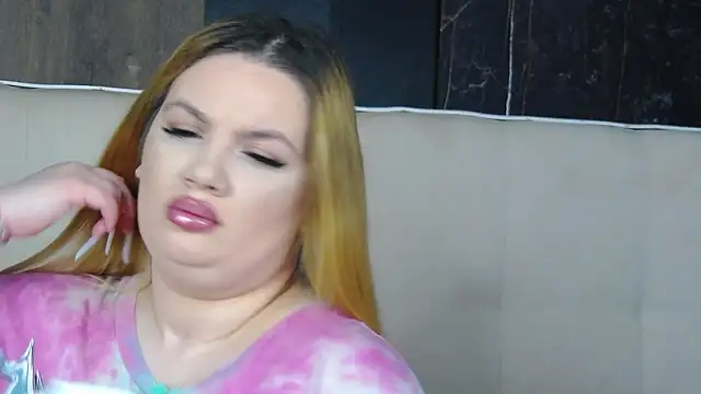 MelanieBrownn online show from January 18, 7:01 am