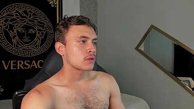 Desmon Clark online show from January 9, 11:02 pm