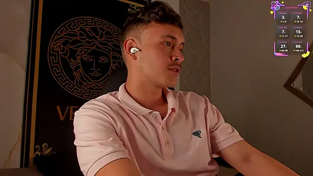 Desmon Clark online show from September 29, 12:16 am