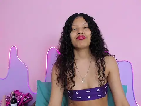 Mingie Rouse online show from March 21, 3:11 am