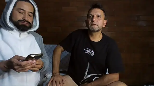 RogueTraveler online show from March 8, 2:48 am