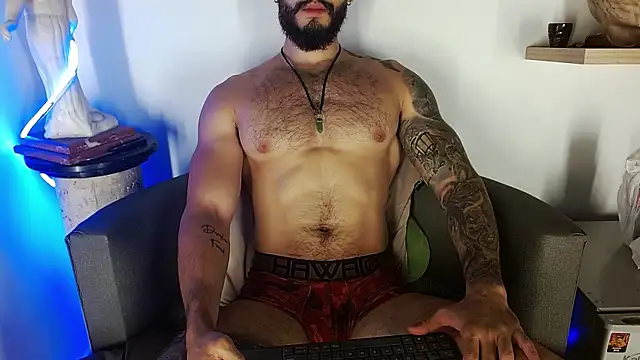 Snapshot of Morgann_jones chatting on July 7, 4:37 am Morgann jones online show from July 7, 4:37 am