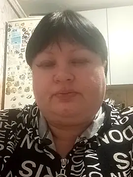 Snapshot of Marina376 chatting on January 4, 9:09 pm Marina376 online show from January 4, 9:09 pm