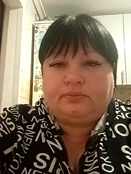 Snapshot of Marina376 chatting on February 12, 8:50 pm Marina376 online show from February 12, 8:50 pm