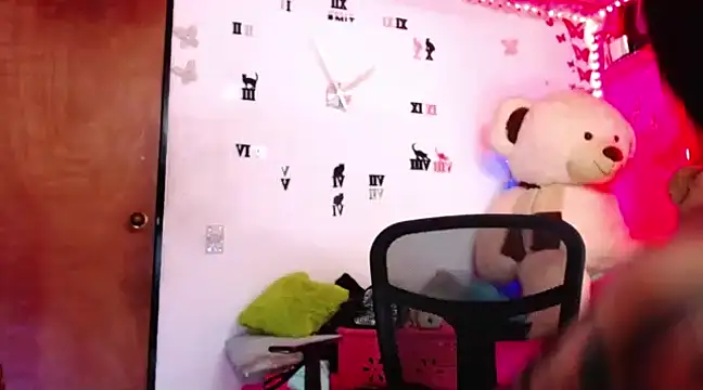 goddess BigassCock online show from March 12, 12:10 am