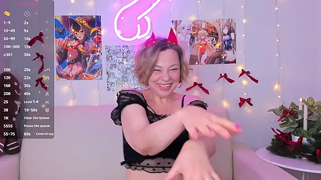 Snapshot of Lara_nice chatting on December 28, 1:29 am Lara nice online show from December 28, 1:29 am