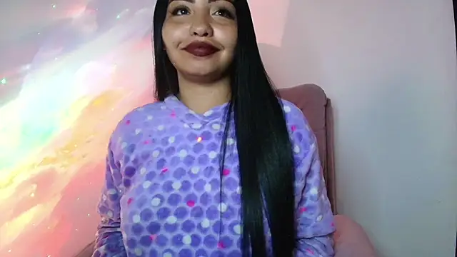 Dailyn Adams online show from December 14, 7:18 am