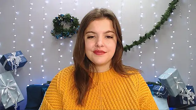 Snapshot of showmeparadise chatting on December 8, 9:13 am showmeparadise online show from December 8, 9:13 am