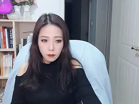 SuSushi728 online show from February 4, 4:02 pm