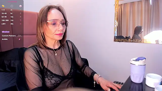 Snapshot of JennieRosse chatting on May 11, 12:44 pm JennieRosse online show from May 11, 12:44 pm