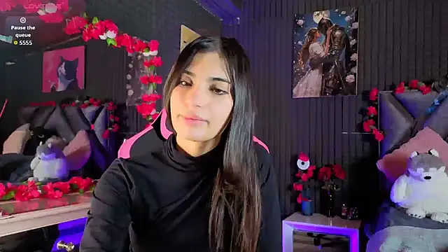 SolBeaumont1 online show from March 14, 8:47 pm