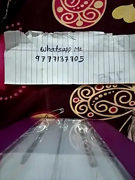 Snapshot of riteshika chatting on January 15, 1:43 am riteshika online show from January 15, 1:43 am