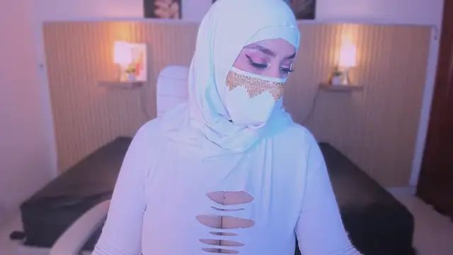 cloe sirena online show from January 18, 3:38 pm