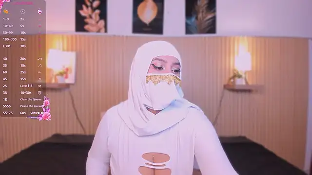 cloe sirena online show from February 2, 2:05 pm