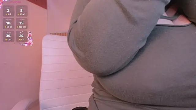 cloe sirena online show from March 29, 2:28 pm