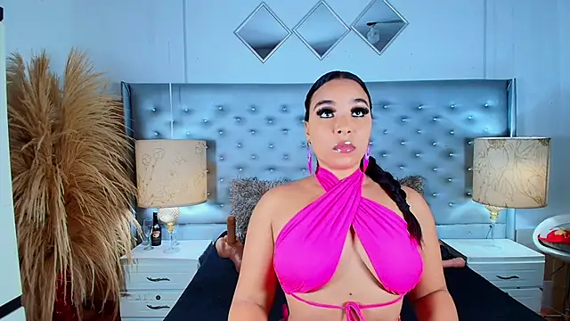 EileenBenzon online show from February 26, 2:57 pm