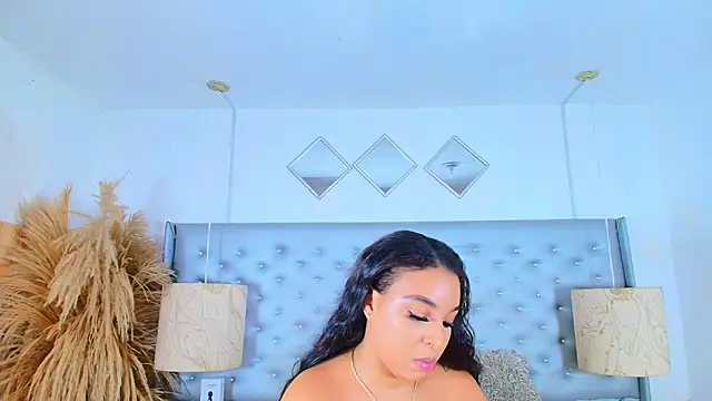 EileenBenzon online show from October 14, 5:30 am